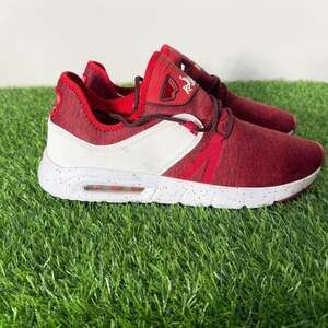 Derek Rose SNEAKER SIZE 11